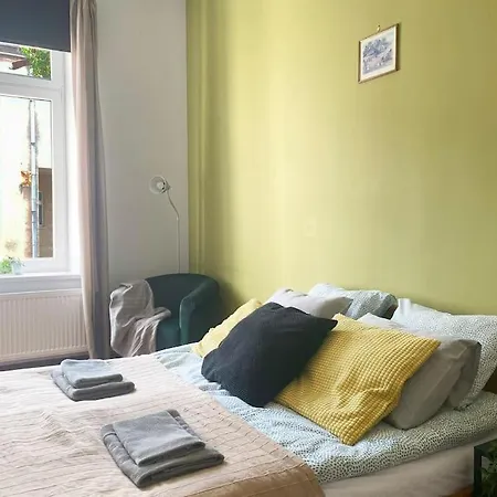 Apartman Large 89m2 Apartment, 3 Bedrooms And 2 Bathrooms