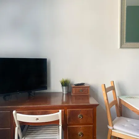 Large 89m2 Apartment, 3 Bedrooms And 2 Bathrooms Апартаменты