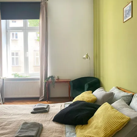 شقة Large 89m2 Apartment, 3 Bedrooms And 2 Bathrooms