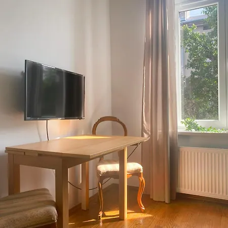 Large 89m2 Apartment, 3 Bedrooms And 2 Bathrooms *