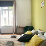 شقة Large 89m2 Apartment, 3 Bedrooms And 2 Bathrooms