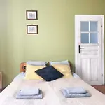 Large 89m2 Apartment, 3 Bedrooms And 2 Bathrooms شقة
